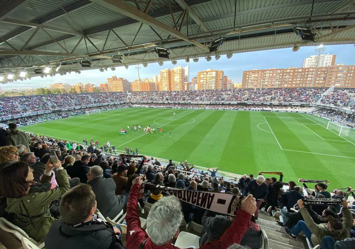 The Cartagonova is almost full in the Efesé-Elche: 11,862 people