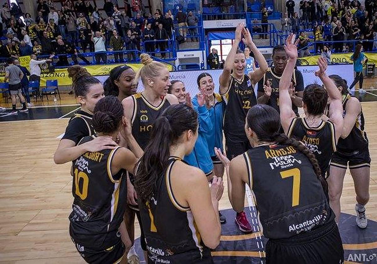 Las jugadoras del Hozono Global Jairis Alcantarilla, en imagen de archivo.