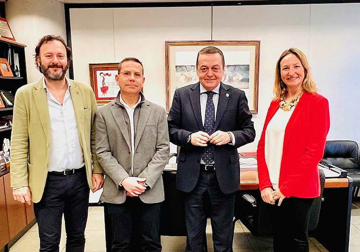 Ramón Avilés, Bartolomé Navarro, José Mª Alcarracín e Inmaculada Torres.