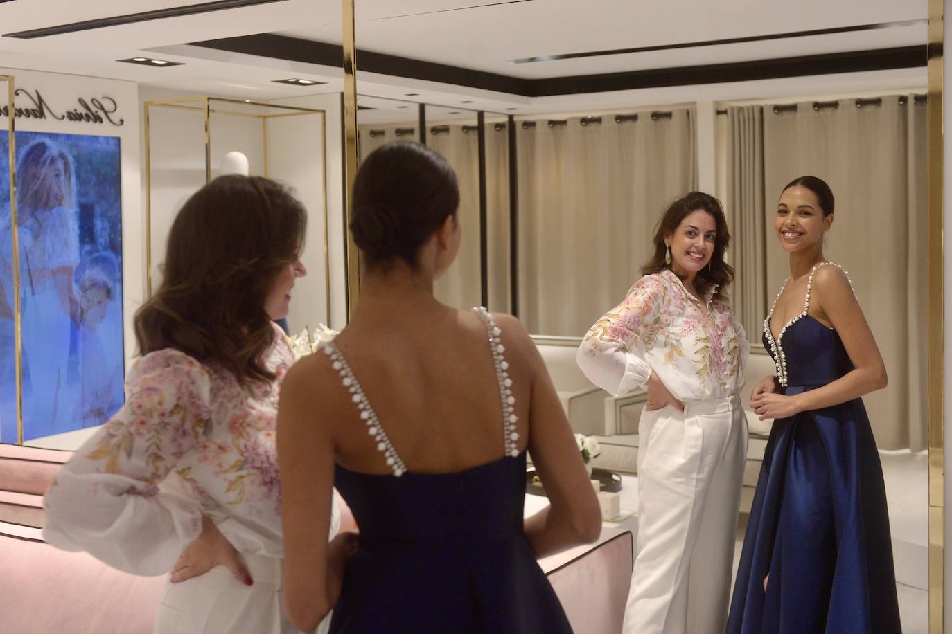 Los preparativos para el desfile de moda de Silvia Navarro, en imágenes