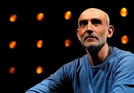 El autor, director de escena y actual responsable del Centro Dramático Nacional (CDN), Alfredo Sanzol.