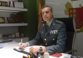 El coronel Francisco Pulido, este lunes, en su despacho.
