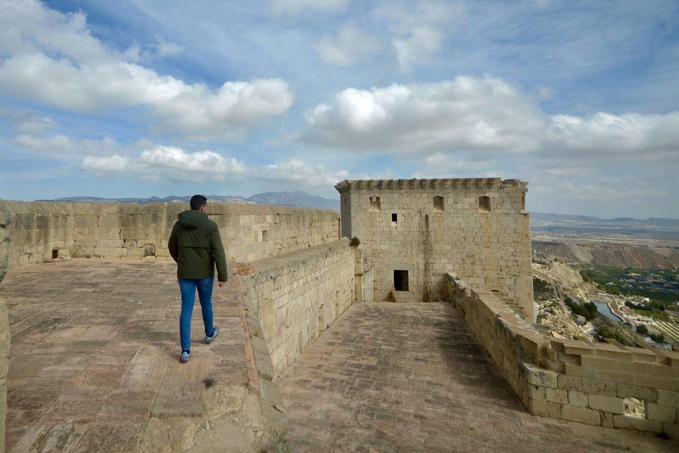 Toma de posesión del Castillo de Mula, en imágenes