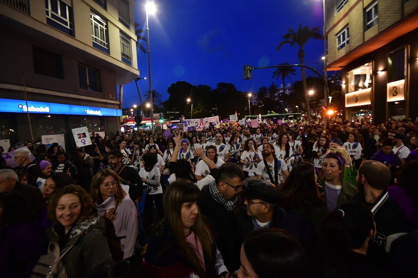 La manifestación del 8M en Murcia, en imágenes