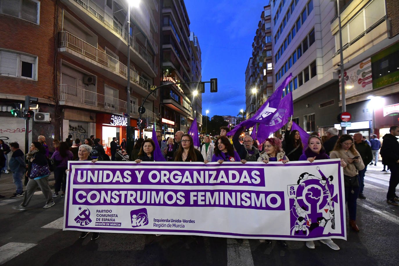 La manifestación del 8M en Murcia, en imágenes