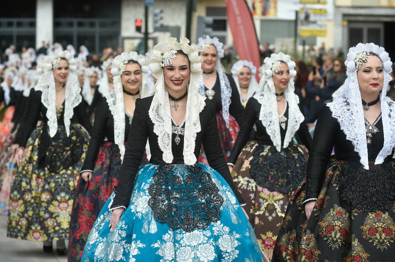 Las imágenes de la mascletá en la Circular de Murcia