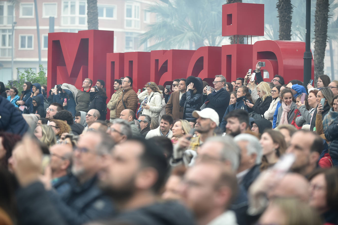 Las imágenes de la mascletá en la Circular de Murcia