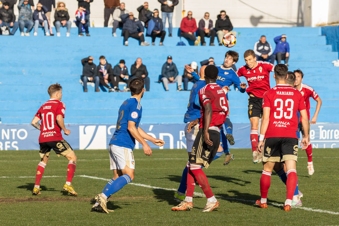 La derrota del Real Murcia frente al Linares Deportivo, en imágenes