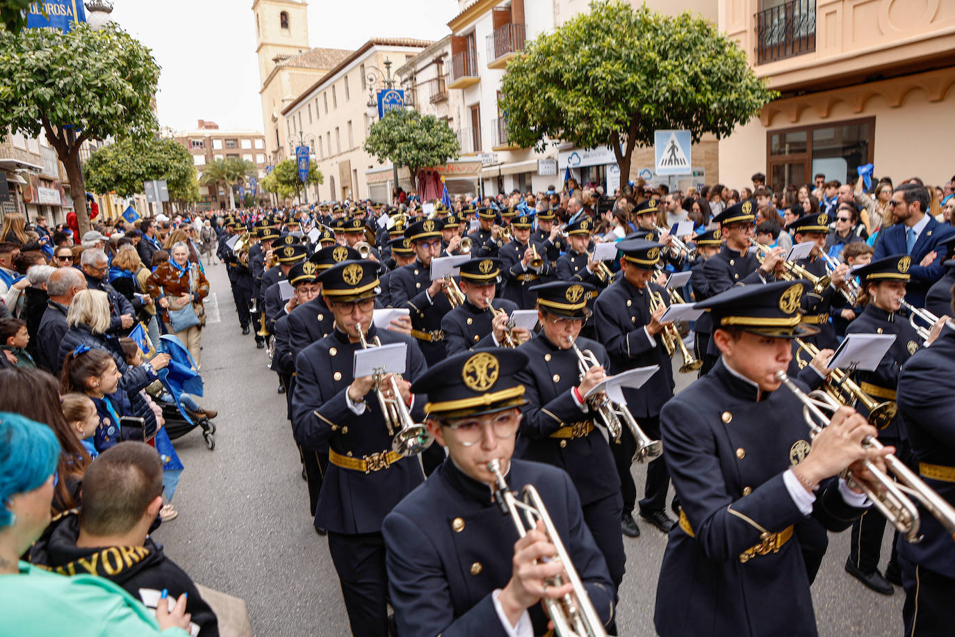 Azules y blancos proclaman su participación en las procesiones de Lorca