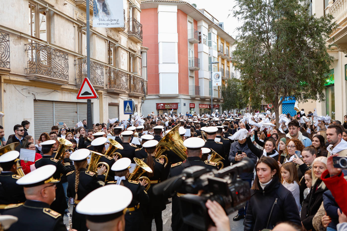 Azules y blancos proclaman su participación en las procesiones de Lorca