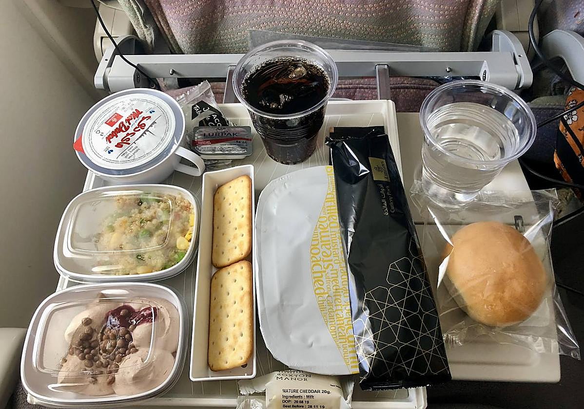 El menú ofrecido por una aerolínea.