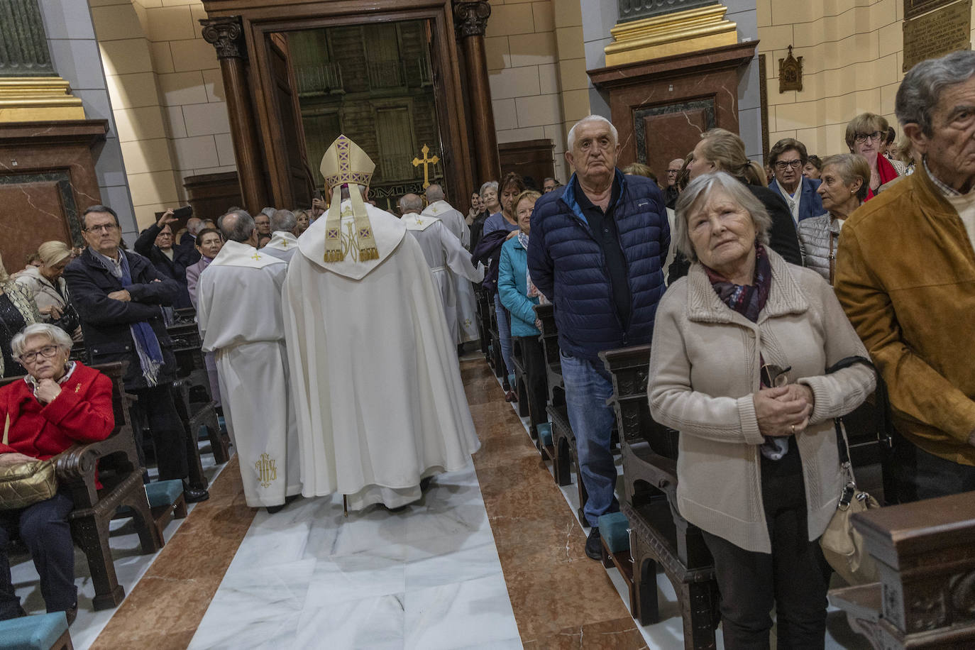 Las imágenes de la reapertura de la basílica de la Virgen de la Caridad de Cartagena