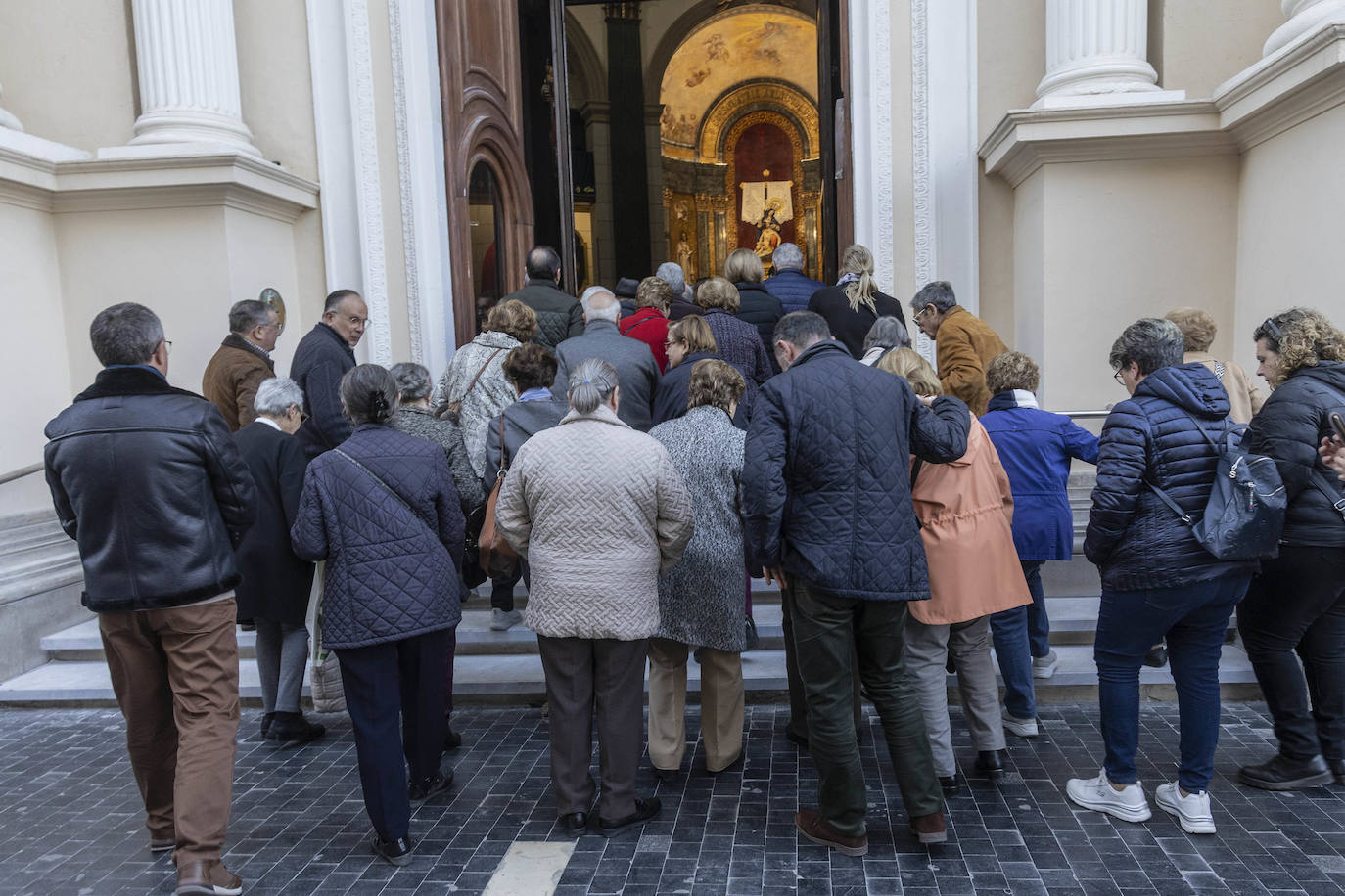 Las imágenes de la reapertura de la basílica de la Virgen de la Caridad de Cartagena