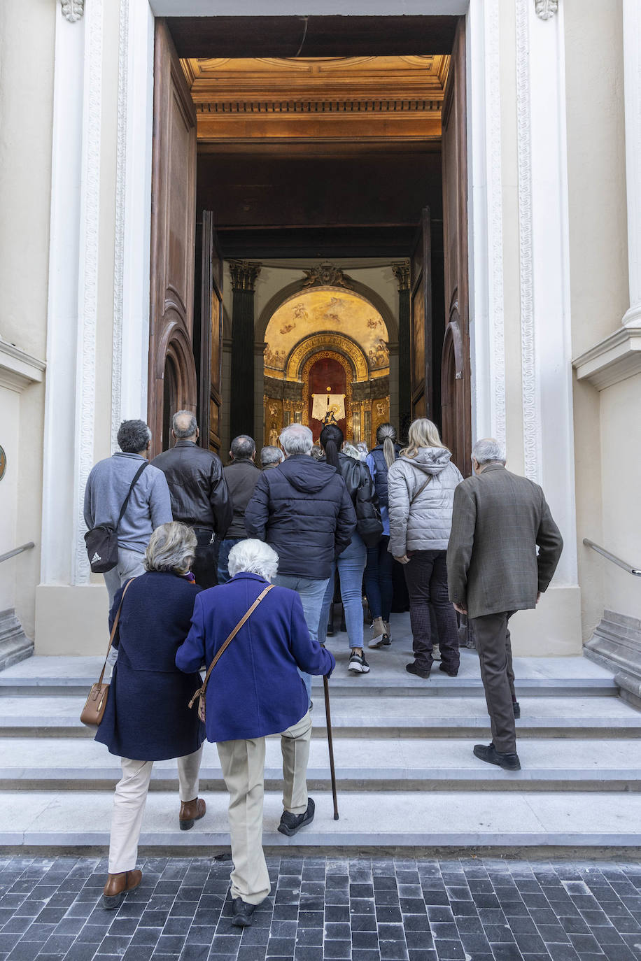 Las imágenes de la reapertura de la basílica de la Virgen de la Caridad de Cartagena