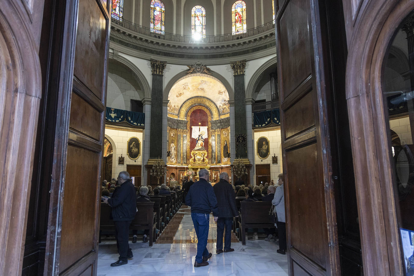 Las imágenes de la reapertura de la basílica de la Virgen de la Caridad de Cartagena