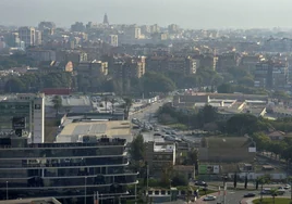 La ciudad de Murcia afectada por un episodio de contaminación, en una imagen de archivo.