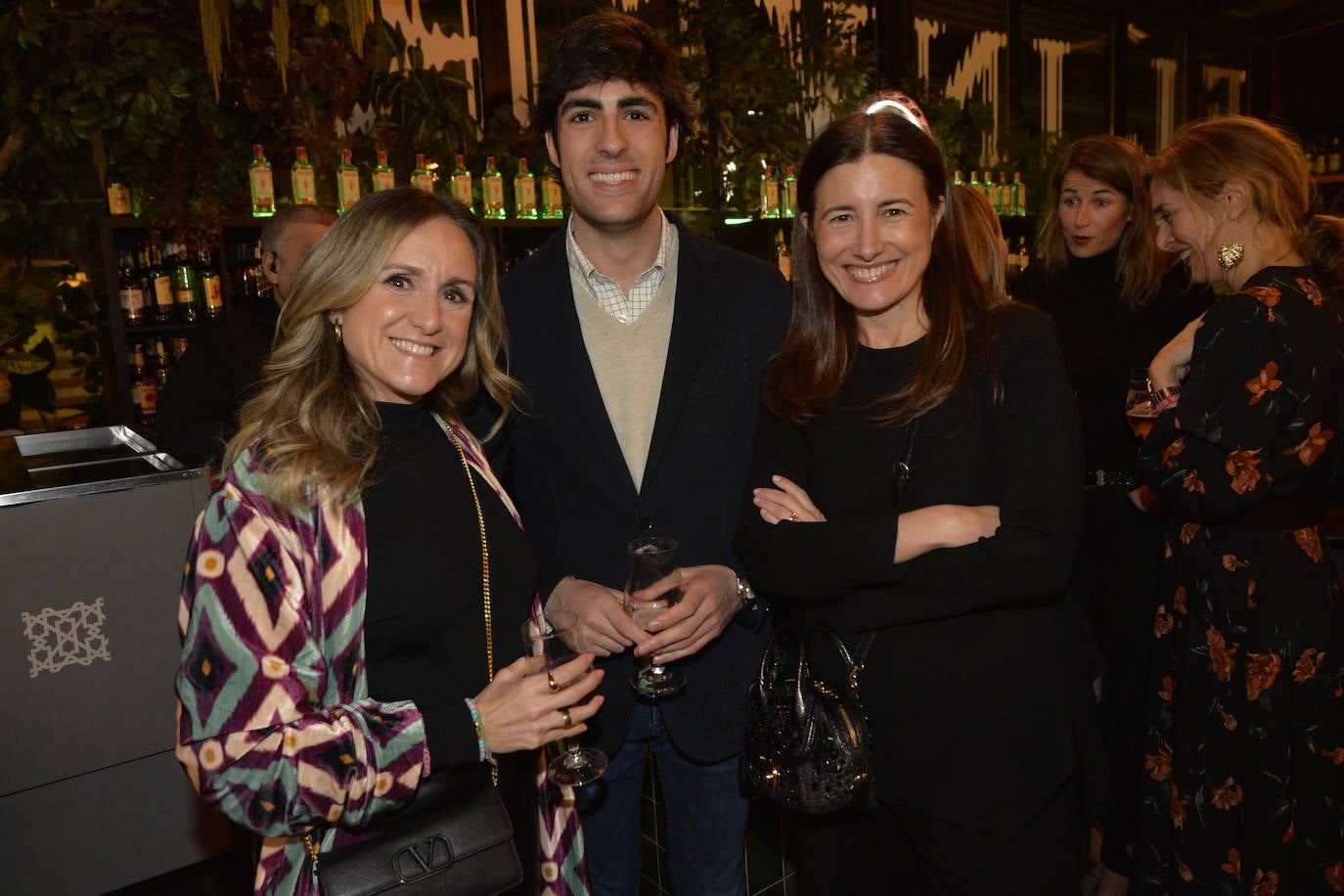 Las imágenes del cóctel de bienvenida en el Mercado de Correos de Murcia