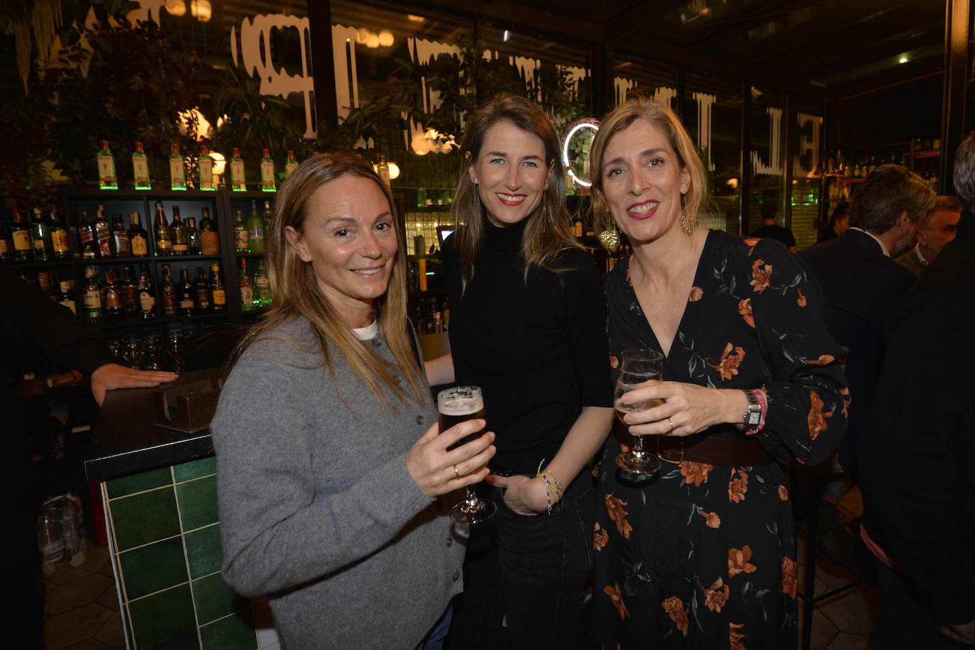 Las imágenes del cóctel de bienvenida en el Mercado de Correos de Murcia