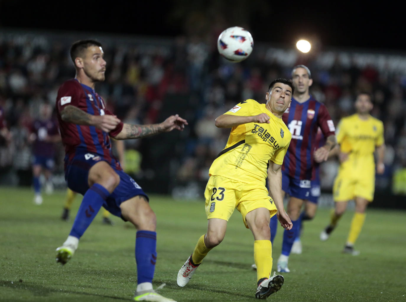 El empate del Cartagena frente al Eldense, en imágenes