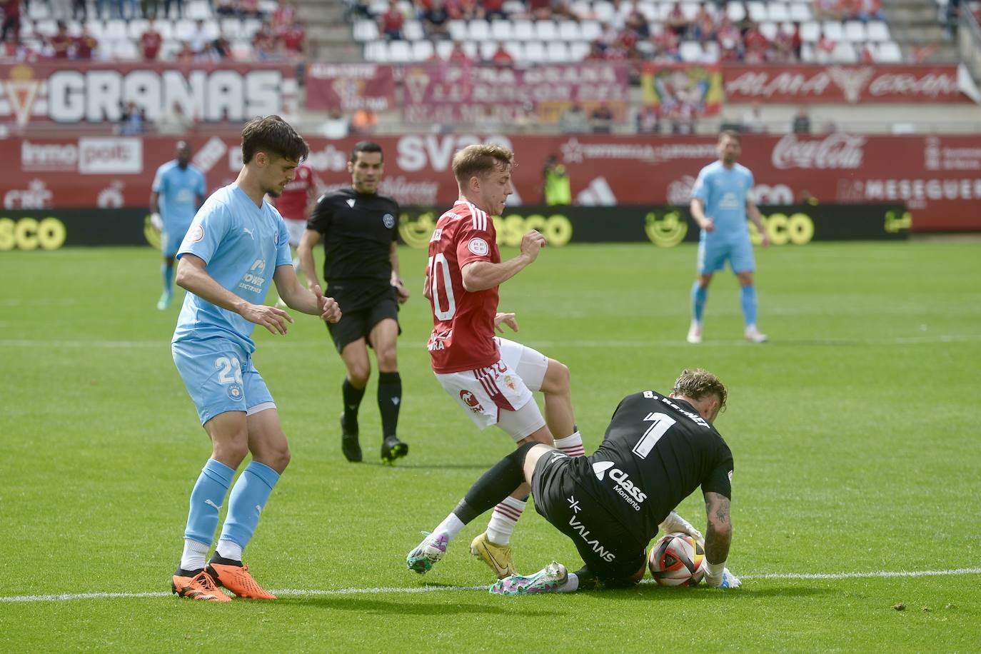 El empate del Real Murcia frente al Ibiza, en imágenes