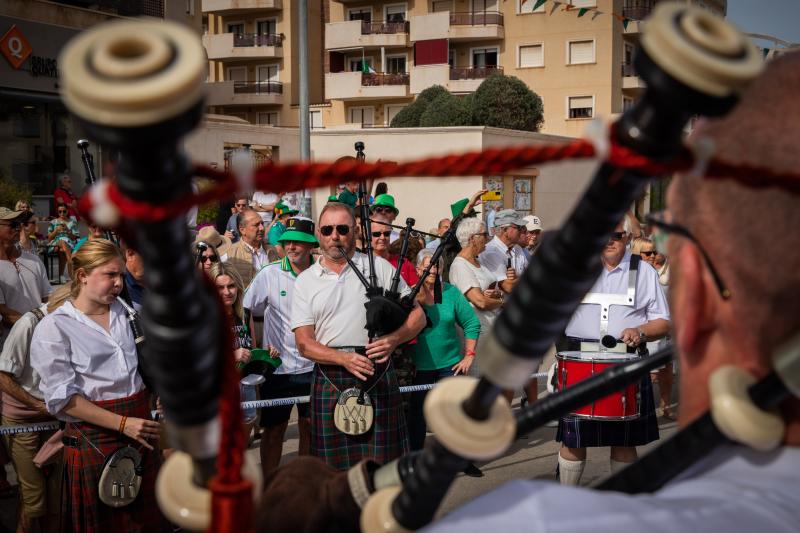 San Patricio tiñe de verde las calles de Orihuela Costa