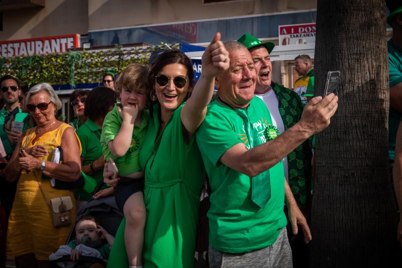 San Patricio tiñe de verde las calles de Orihuela Costa