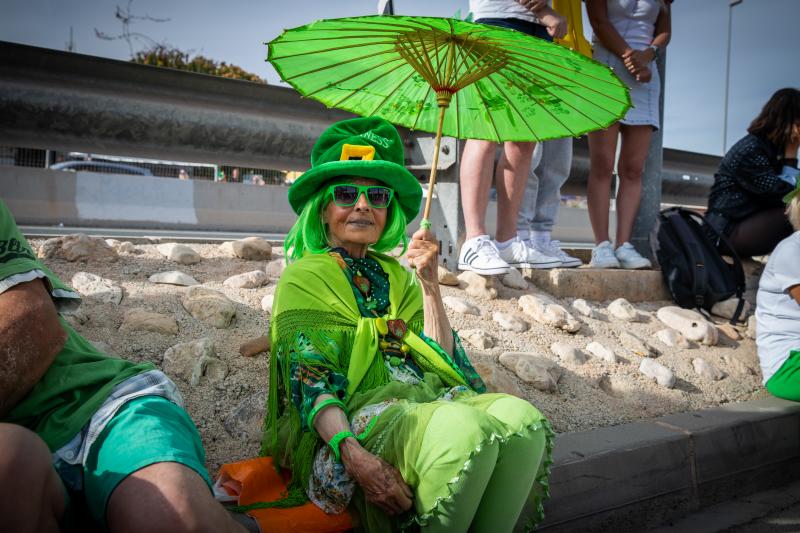 San Patricio tiñe de verde las calles de Orihuela Costa