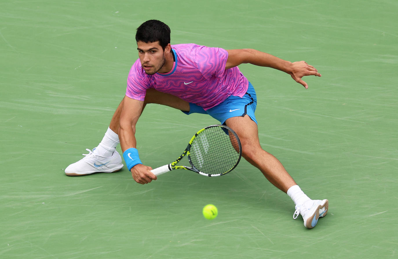 Las imágenes de la final de Indian Wells entre Carlos Alcaraz y Daniil Medvedev