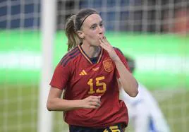 Eva Navarro, con la camiseta de España.