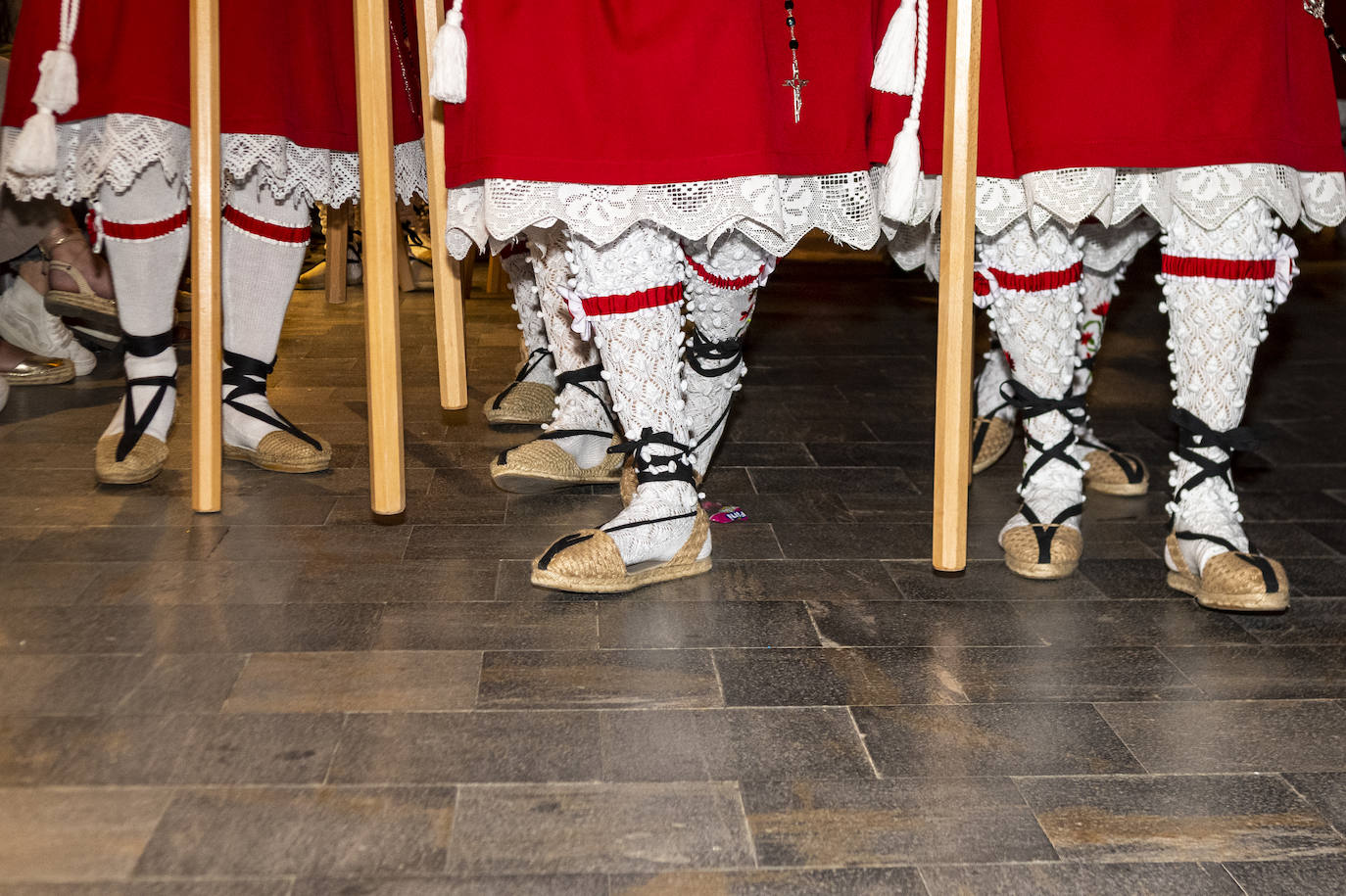 La procesión de la Caridad del Sábado de Pasión de Murcia, en imágenes