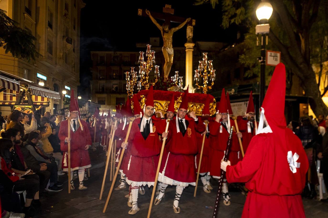 La procesión de la Caridad del Sábado de Pasión de Murcia, en imágenes