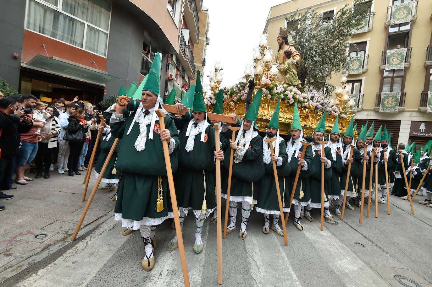 Suspendida la procesión del Cristo de la Esperanza en Murcia por la lluvia