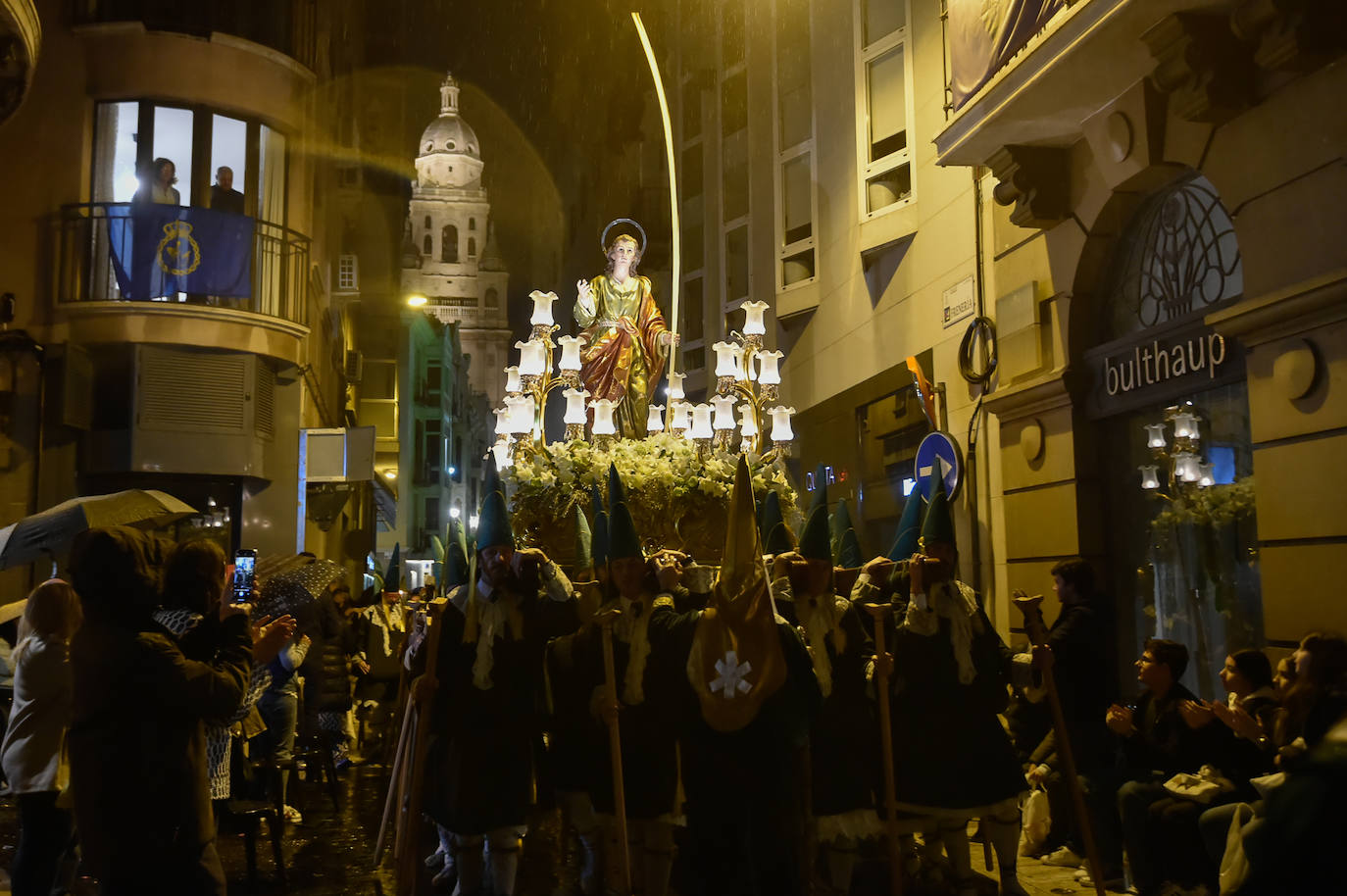 Suspendida la procesión del Cristo de la Esperanza en Murcia por la lluvia