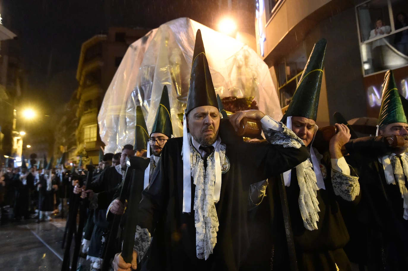 Suspendida la procesión del Cristo de la Esperanza en Murcia por la lluvia