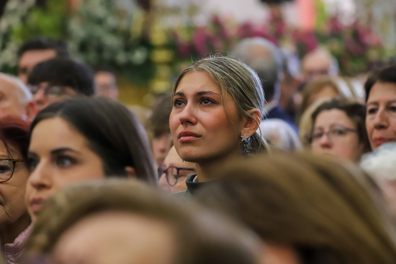 El besapié del Cristo del Perdón, en imágenes