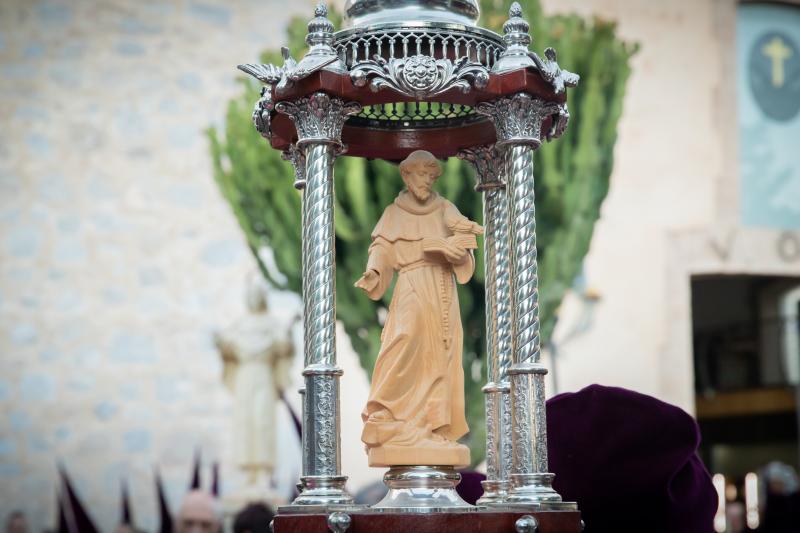La procesión de Nuestro Padre Jesús de Orihuela, en imágenes