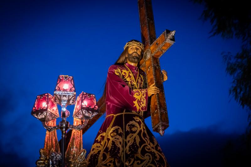 La procesión de Nuestro Padre Jesús de Orihuela, en imágenes