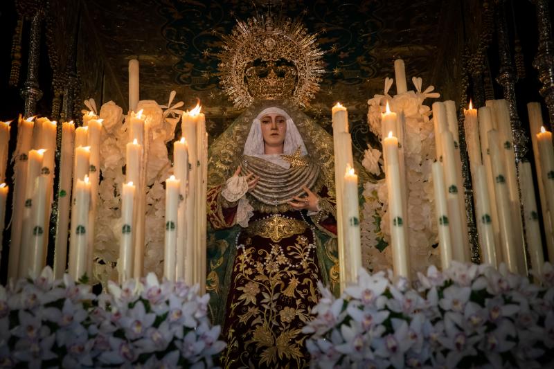 Las imágenes de las procesiones de La Cena y El Lavatorio en Orihuela