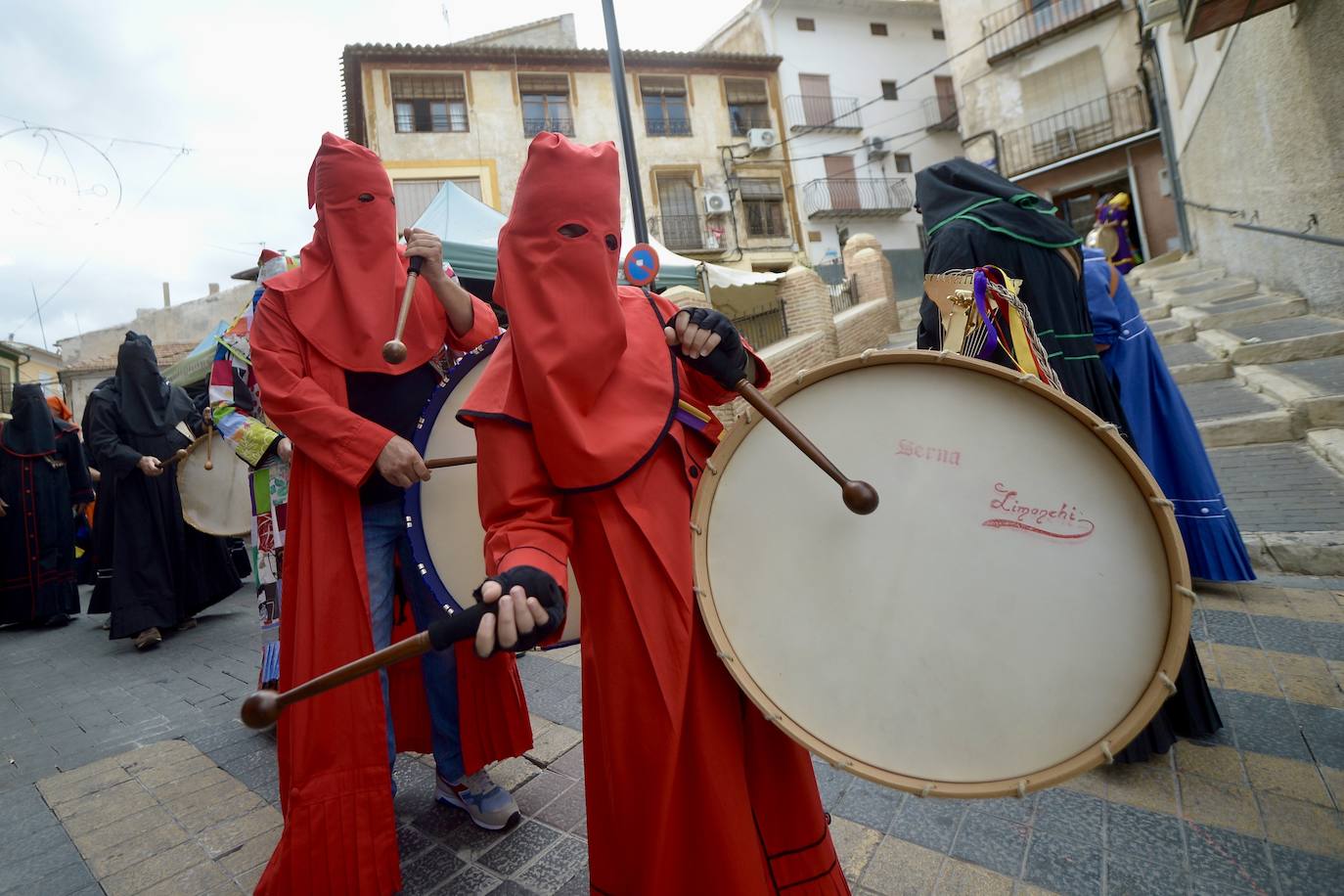 Los tambores toman las calles de Moratalla en Jueves Santo