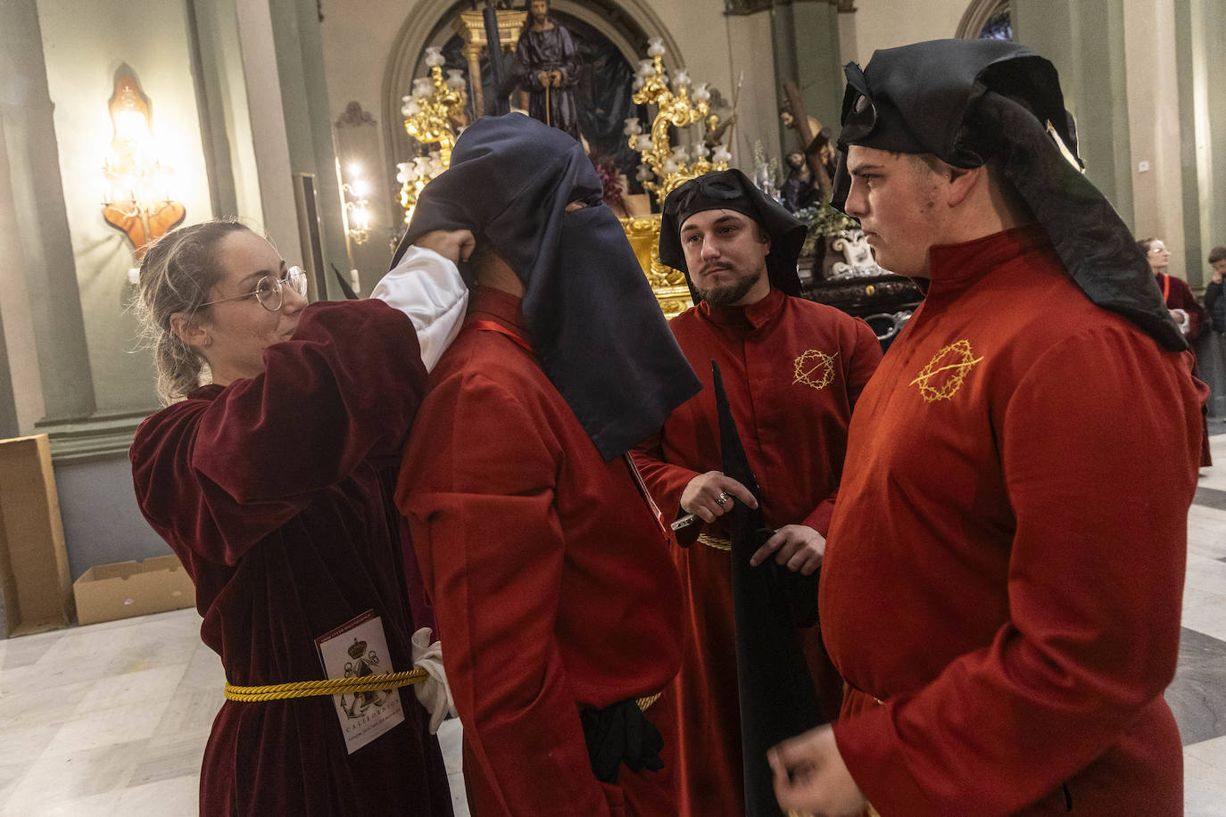 Un Jueves Santo de preparativos en Cartagena