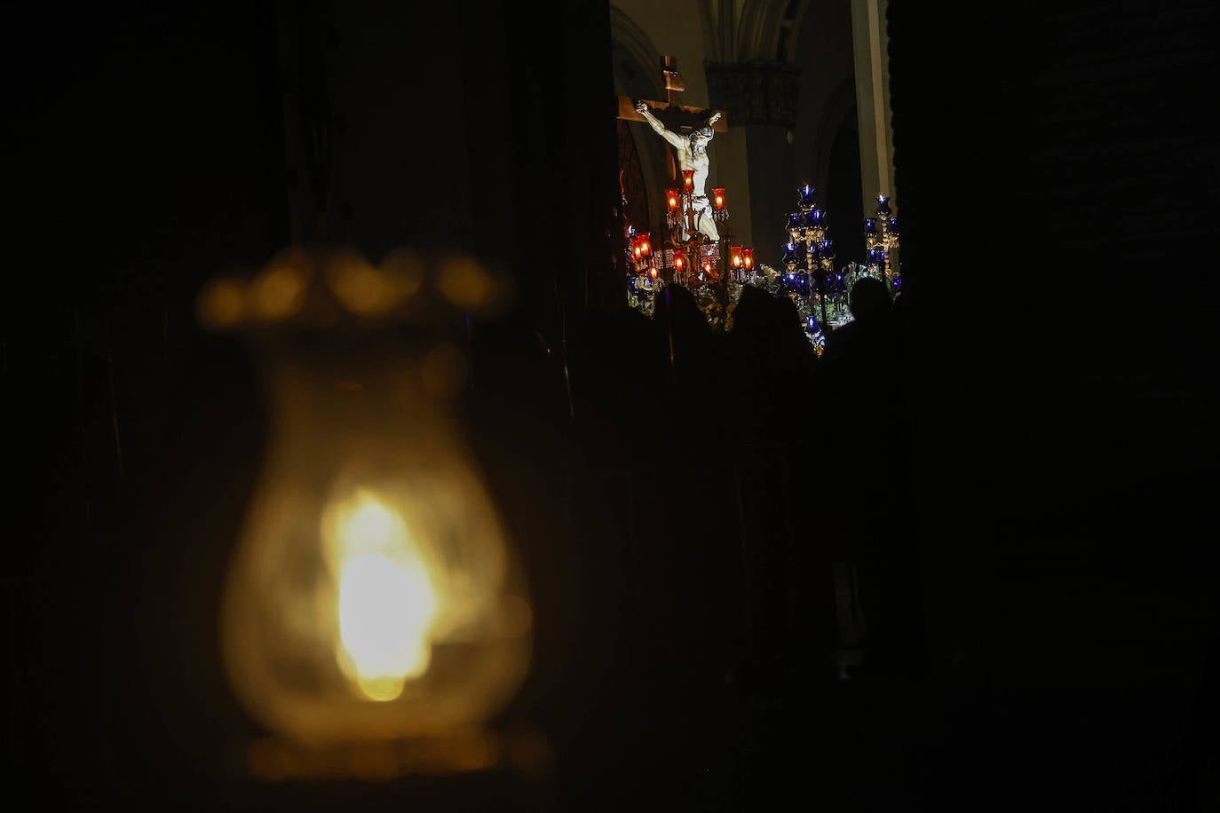La procesión del Silencio de Cartagena, en imágenes