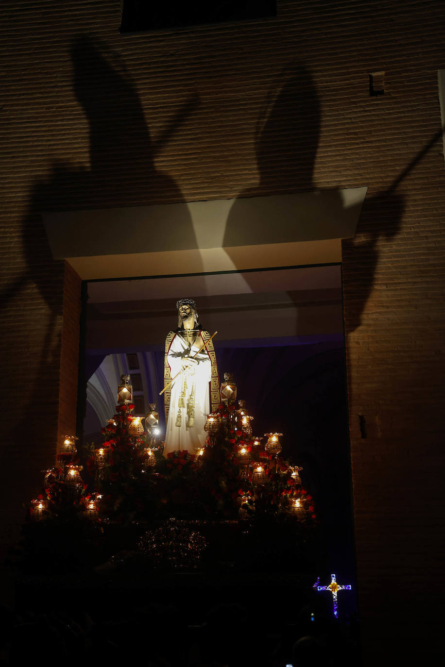 La procesión del Silencio de Cartagena, en imágenes