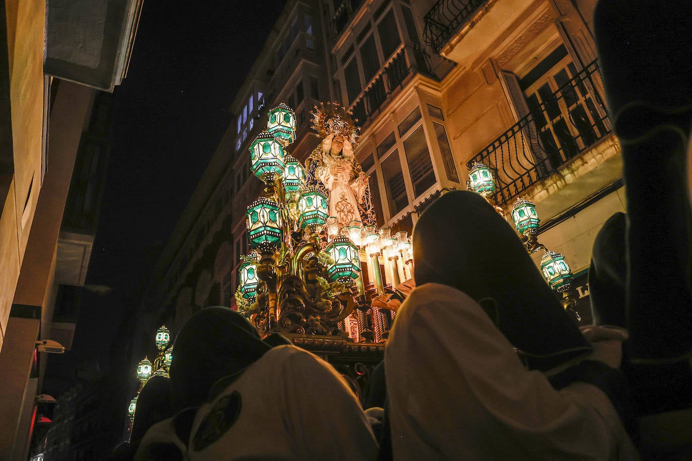 La procesión del Silencio de Cartagena, en imágenes