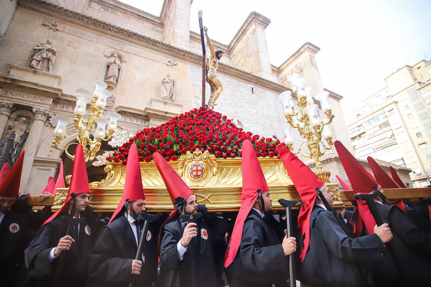 Las cofradías de la Misericordia, de Servitas y del Santo Sepulcro cierran el Viernes Santo