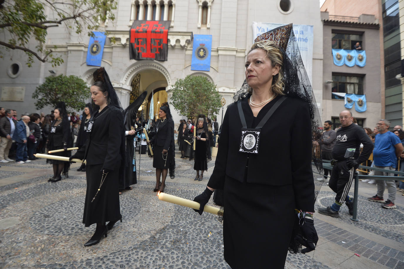 Las cofradías de la Misericordia, de Servitas y del Santo Sepulcro cierran el Viernes Santo