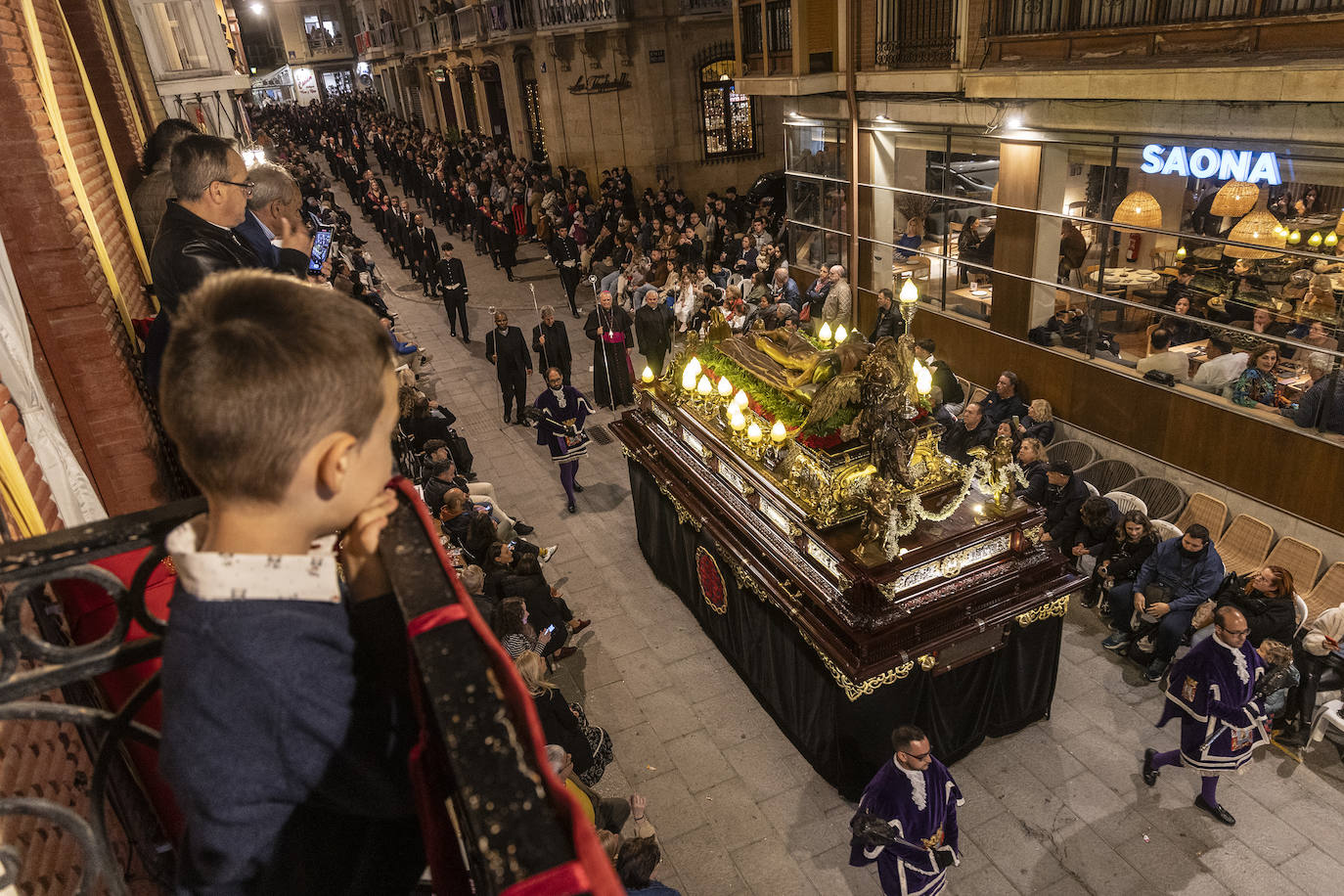Cartagena se tiñe de luto en el Santo Entierro marrajo