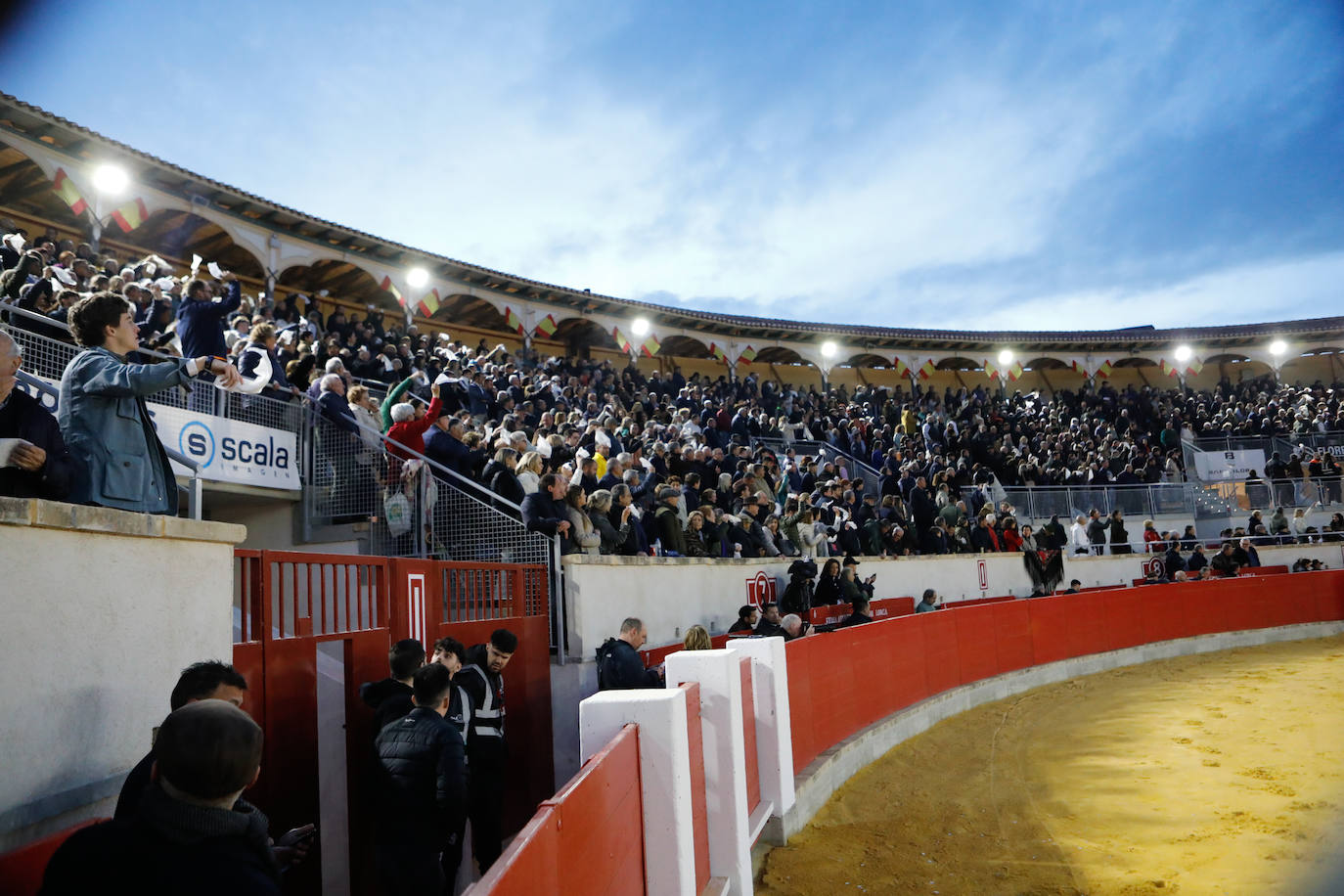 La reapertura de la plaza de toros de Lorca, en imágenes