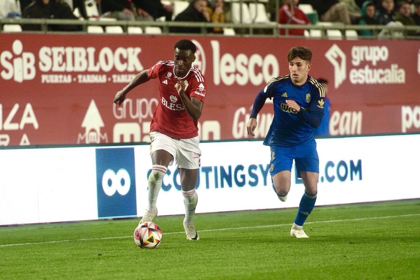 La victoria del Real Murcia frente al Recreativo Granada, en imágenes