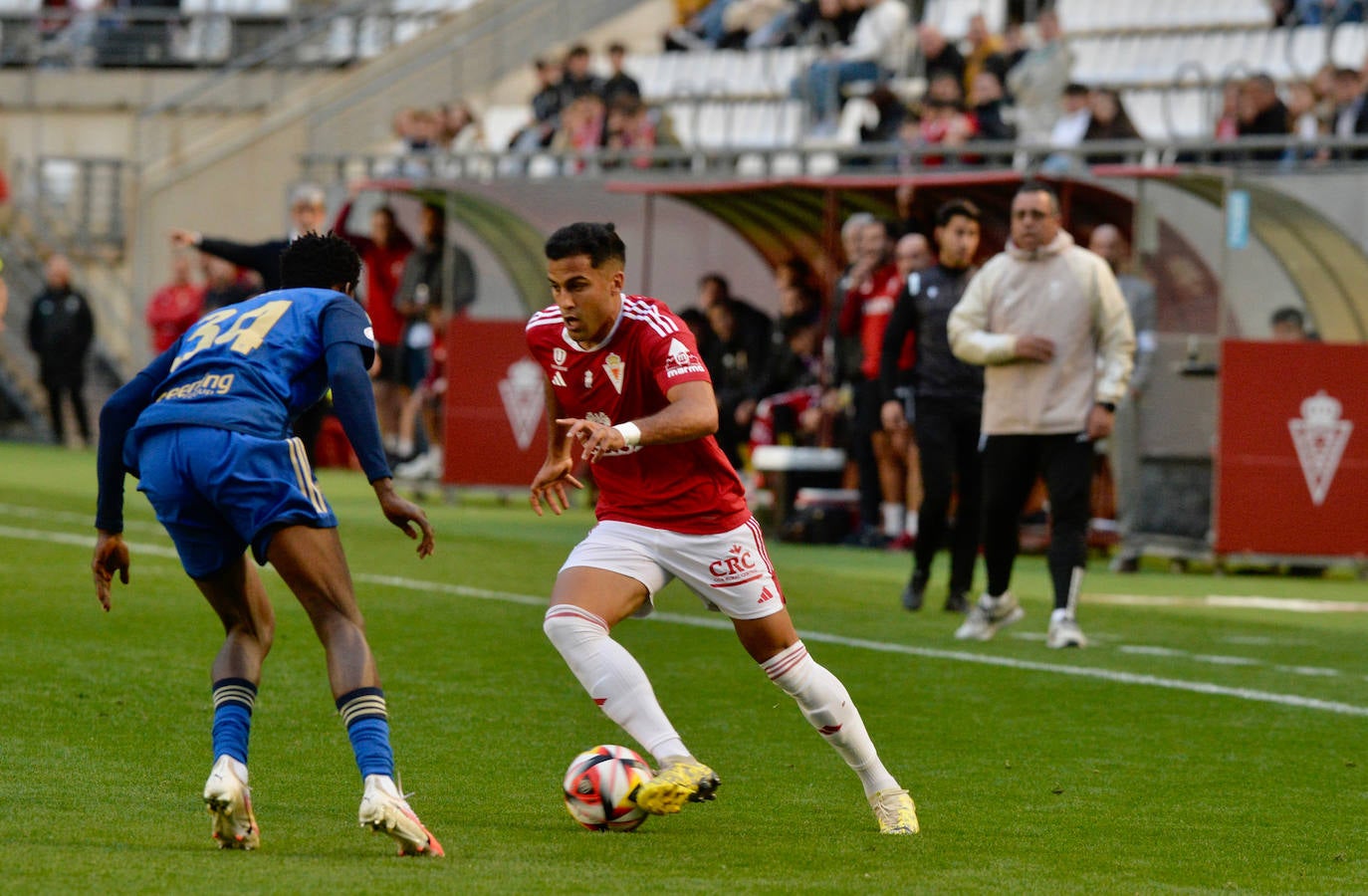 La victoria del Real Murcia frente al Recreativo Granada, en imágenes