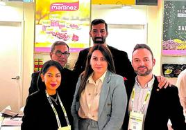 Equipo directivo de Conservas Martínez, en Alimentaria.